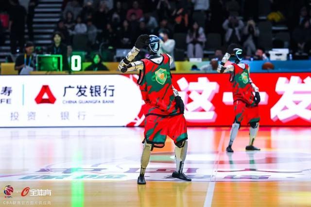 开云体育app下载-球星助阵、机器人天团出道！广发银行亮相CBA全明星周末